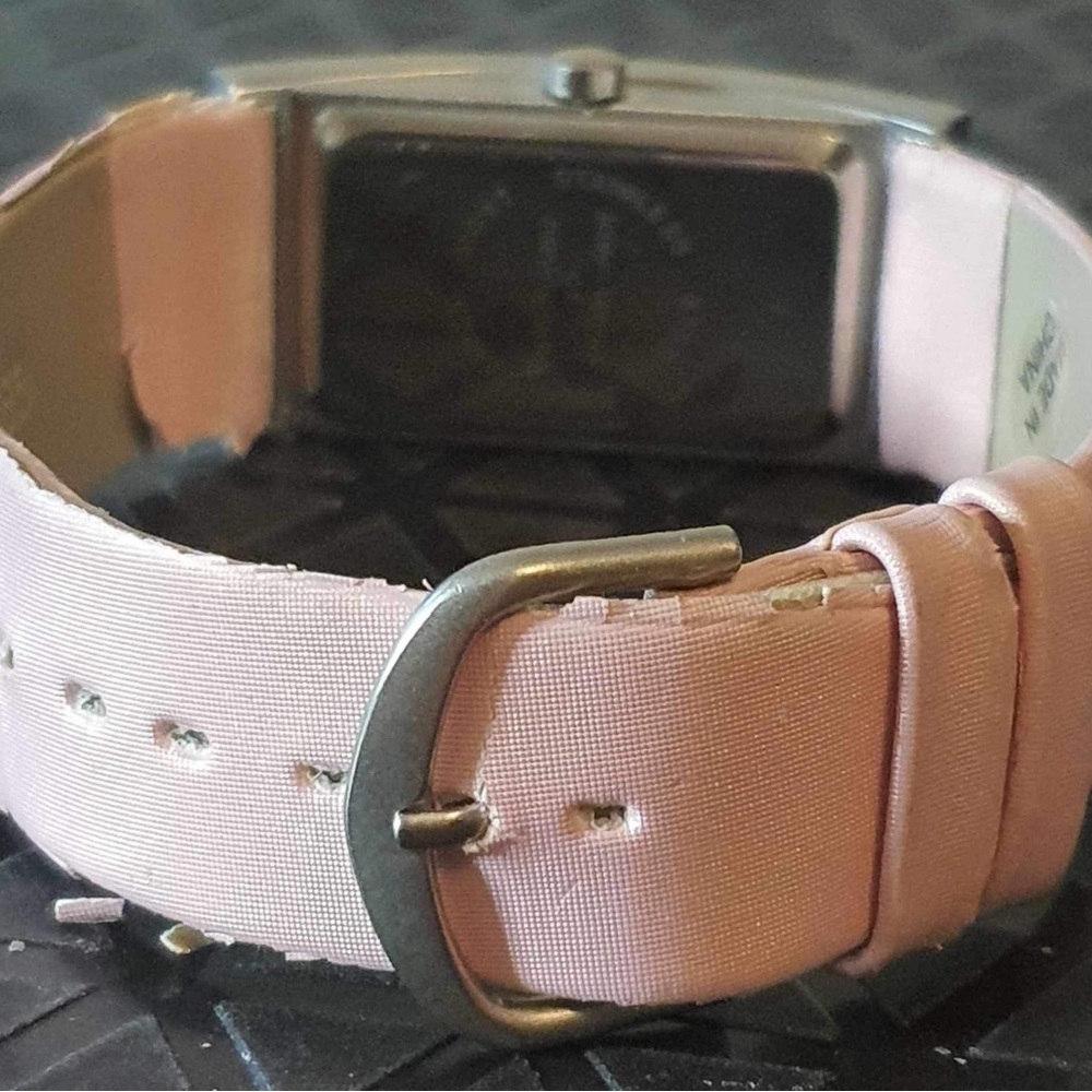 🦋10/$20 Joan Taylor of New York Silver Diamond Studded Pink Women's Tank Watch - Picture 3 of 6